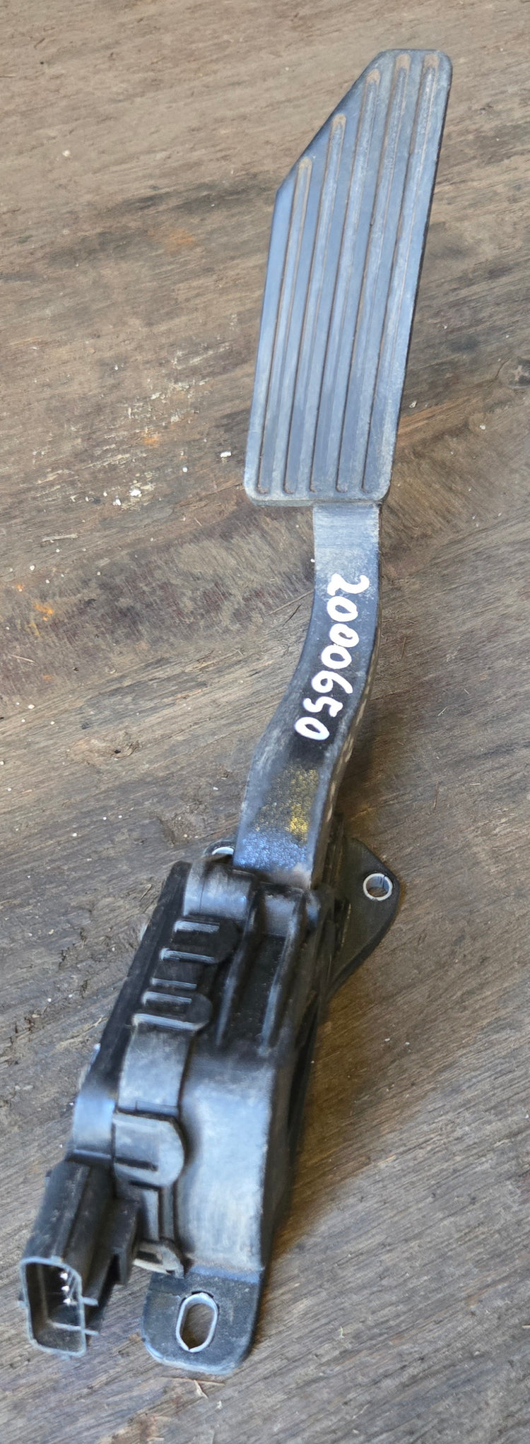 Pedal de Freno Maxus T60 2.8cc 2018/2021