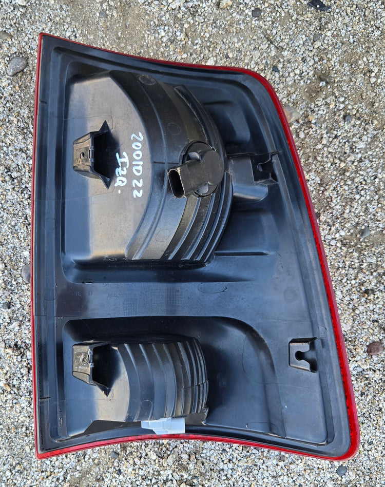 Mica Stop Trasero Izquierdo Dodge RAM 6.7cc 2009/2015