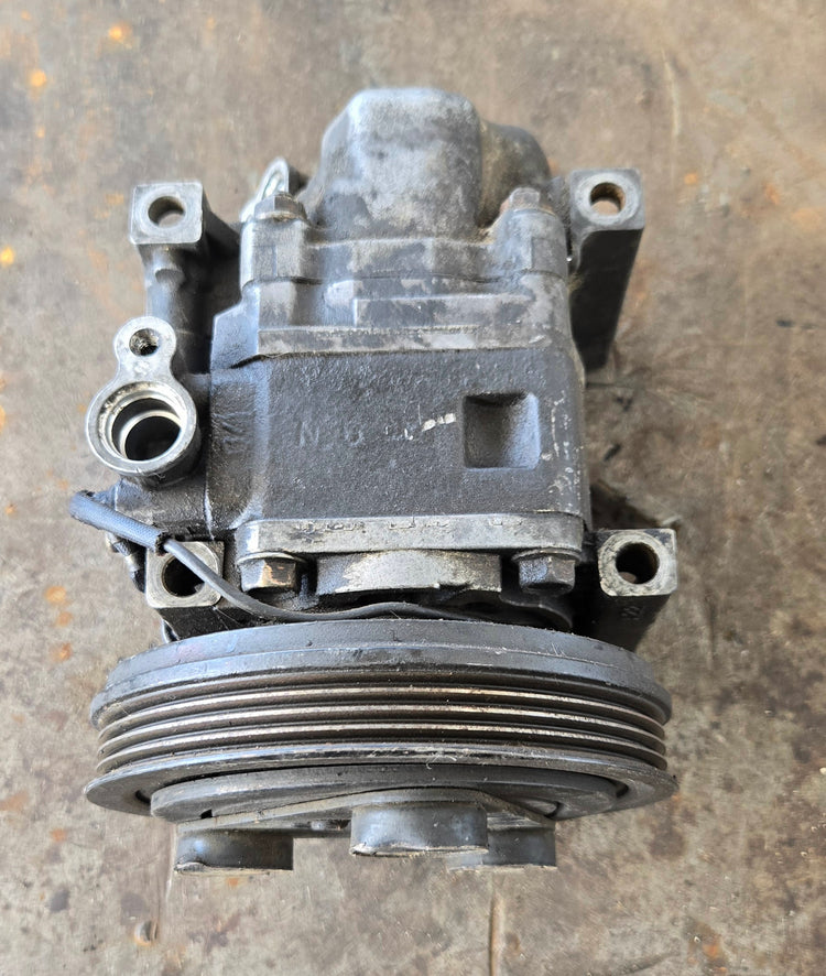 Compresor de Aire Acondicionado Mazda 323 1.6cc
