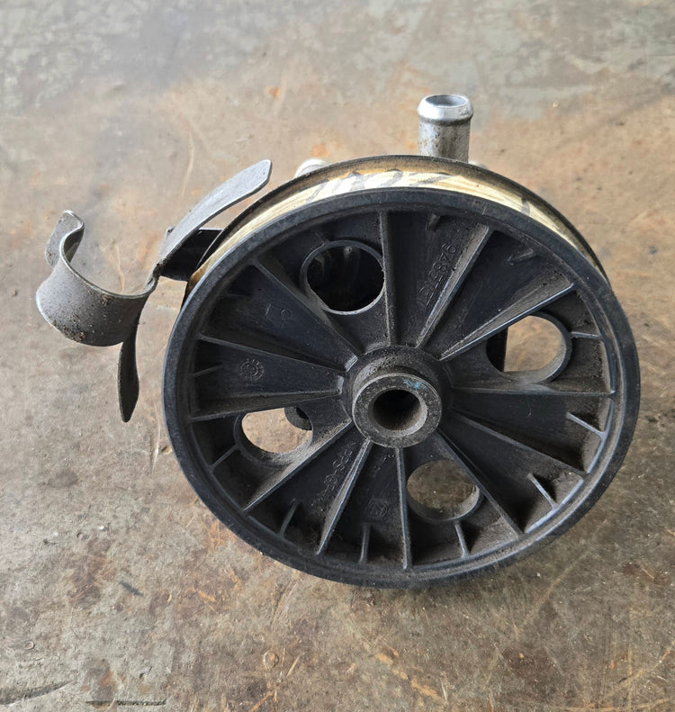 Bomba de Dirección Volvo S60 2.4cc 2002