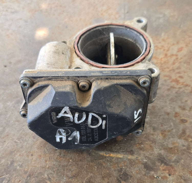 Cuerpo de Aceleración Audi A1 2.0cc 2015