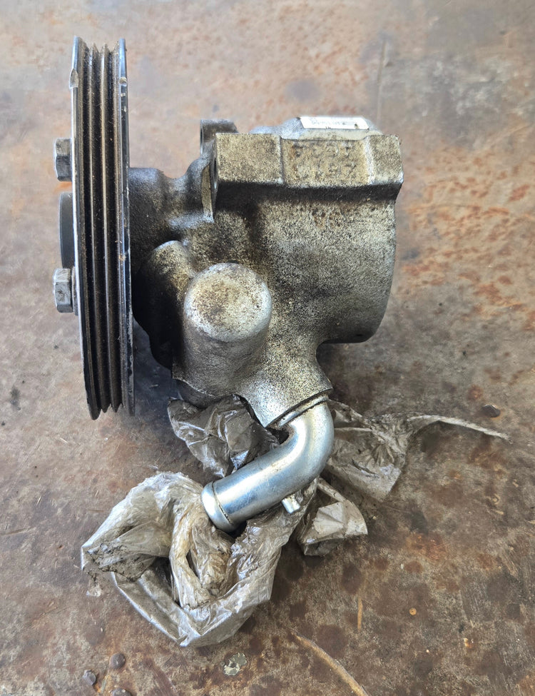 Bomba de Dirección Fiat Uno