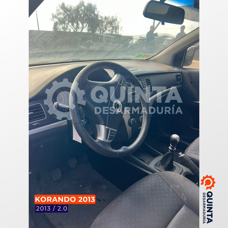SSANGYONG KORANDO 2013 - 2.0