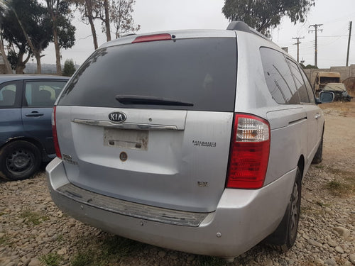 Kia Gran Carnival 2.9 2008 4x2