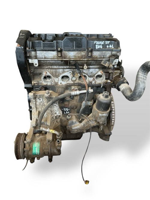 Repuesto Peugeot 206 2009 - Motor de Auto - Ensamble de Motor 10FX3V de Peugeot Modelos aplicables 206 307 C.C 1.6L Gasolina/Bencinero 16 Válvulas Años Aplicables 2003 + 2010 [ Incluye: Culata, Bloque, Carter] Sin Accesorios