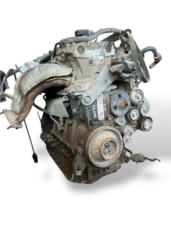 Repuesto Volkswagen Vento 2007 - Motor de Auto - Ensamble de Motor de Volkswagen Vento C.C 2.5L Año 2006 Bencinero [ Incluye: Culata, Bloque, Carter] Sin Accesorios * Culata sin Tapa *